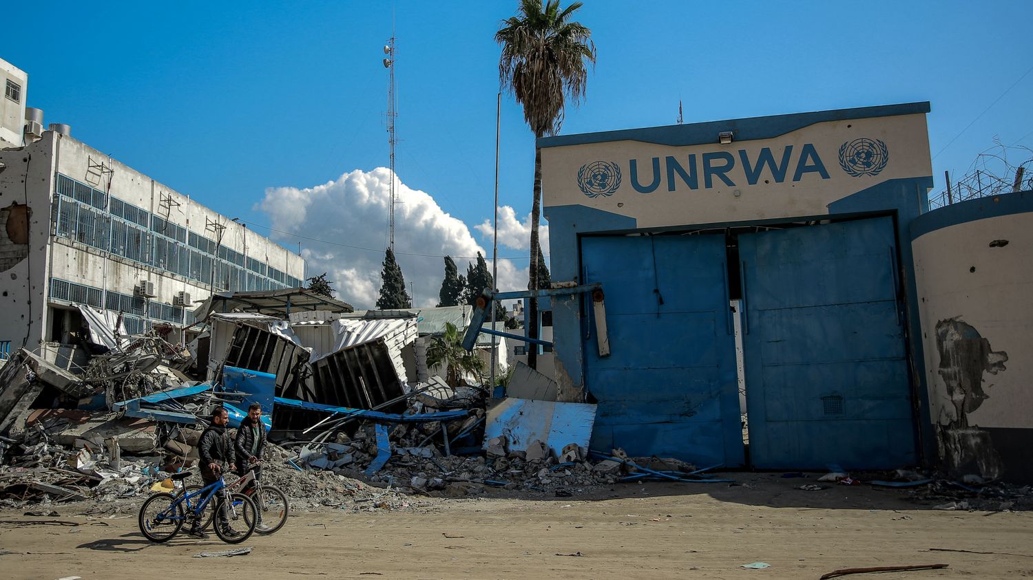 L’interdiction des activités de l’UNRWA en Israël entraînera « l’effondrement des opérations humanitaires » de l’agence, dénonce son porte-parole