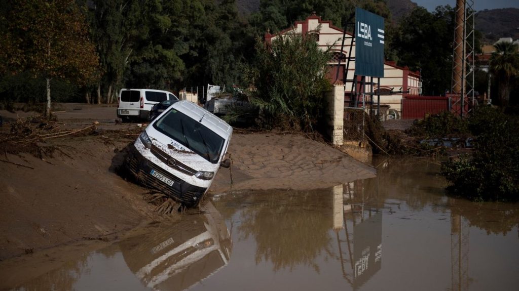 Le sud et l’est de l’Espagne en proie à d’importantes inondations, plusieurs corps retrouvés dans la région de Valence