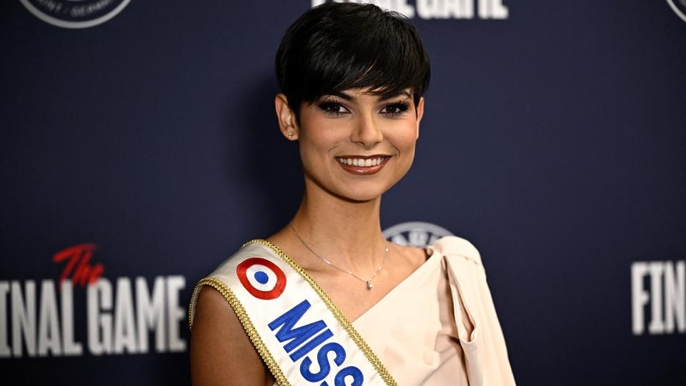 quelle est cette maladie dont souffre Eve Gilles, Miss France 2024 ?