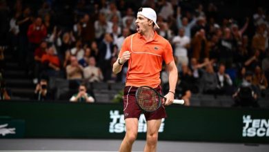 Humbert bat Alcaraz en huitièmes de finale du Rolex Paris Masters