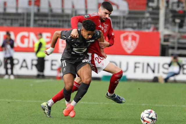 Rennes limite la casse à Brest grâce à un but de Jota