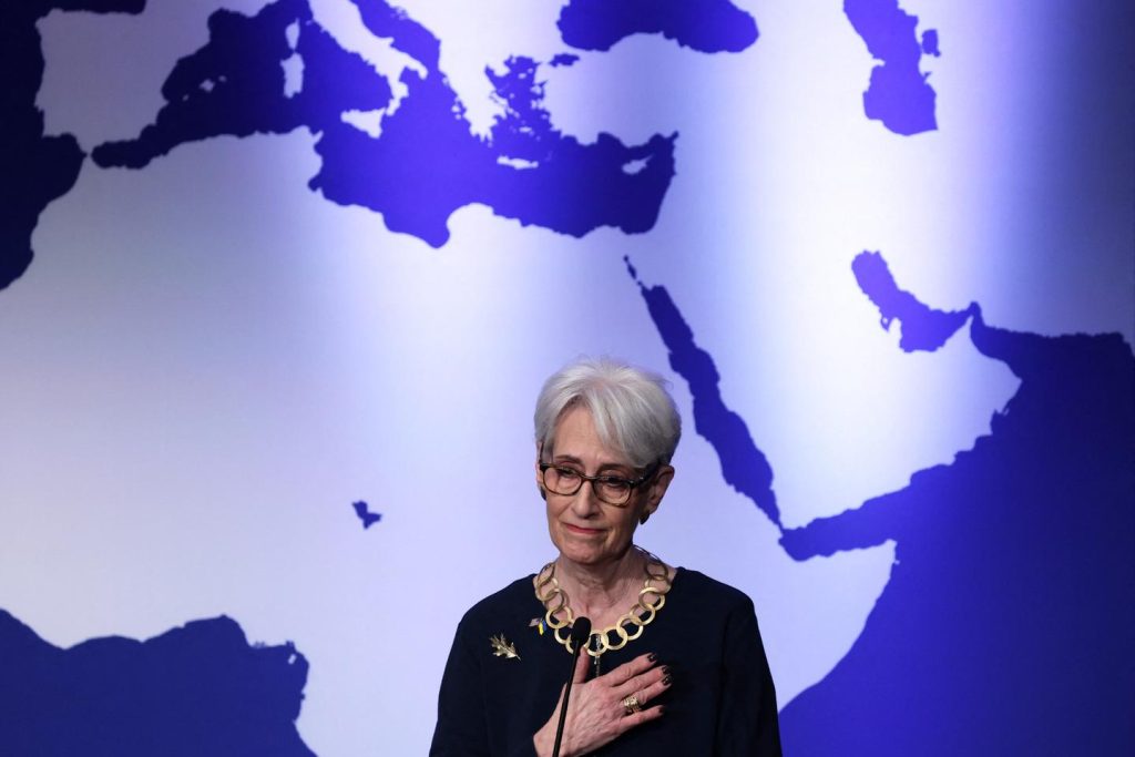 Wendy Sherman : « L’objectif de la Russie est de semer la division aux Etats-Unis » – Le Monde