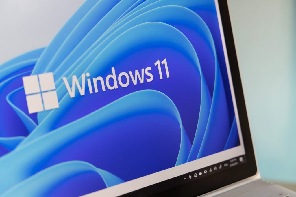 Ce nouvel outil vous permet de contourner les limitations de Windows 11 24/2, mais c’est à vos risques et périls