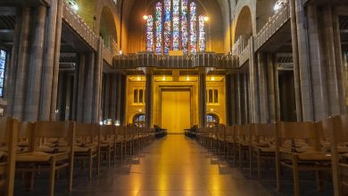 L’Église catholique belge enregistre un nombre record de renonciations au baptême