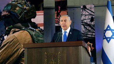 Benjamin Netanyahu interrompu par des proches des victimes lors d’un discours du 7 octobre (vidéo)