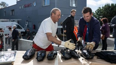 à La Rochelle, ils cuisent leurs jambes dans du bitume