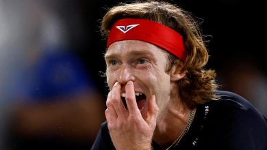 ivre de colère, Andreï Rublev se fracasse le genou avec sa raquette