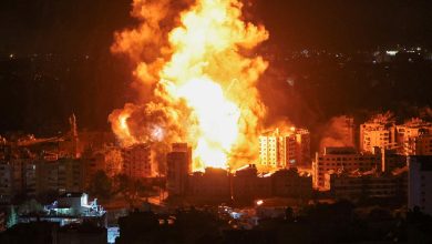 nouvelle série de frappes israéliennes dans la banlieue sud de Beyrouth ; un groupe de bâtiments détruits