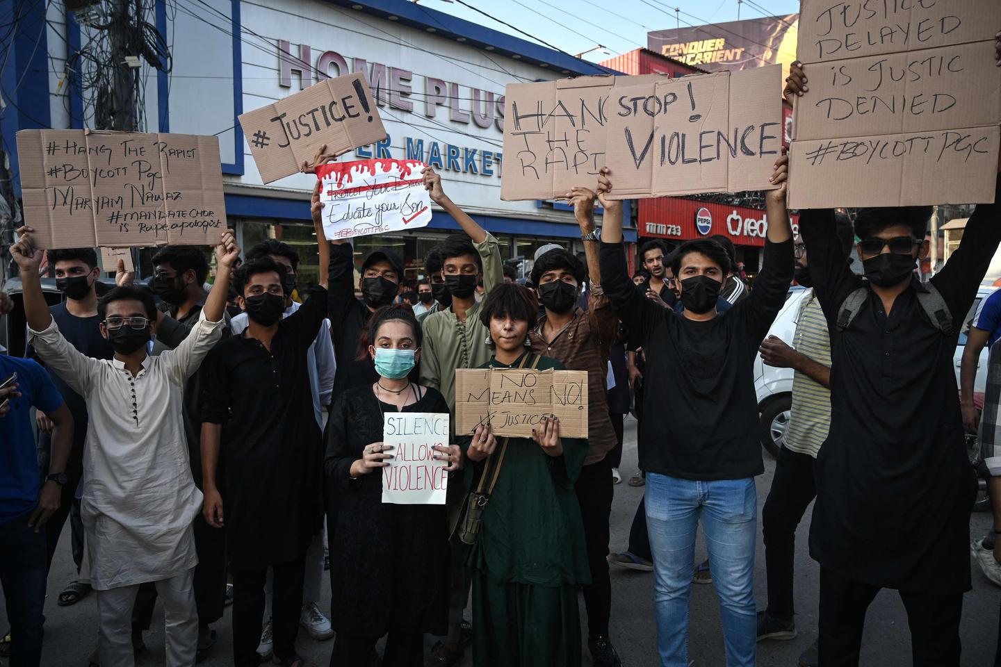 Au Pakistan, toutes les écoles du Pendjab sont fermées après une vague de manifestations