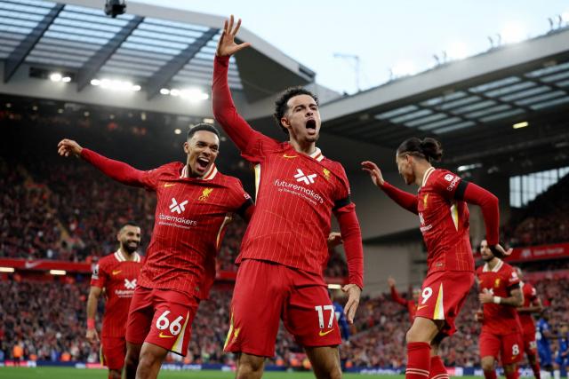 Liverpool bat Chelsea et reprend la tête de la Premier League