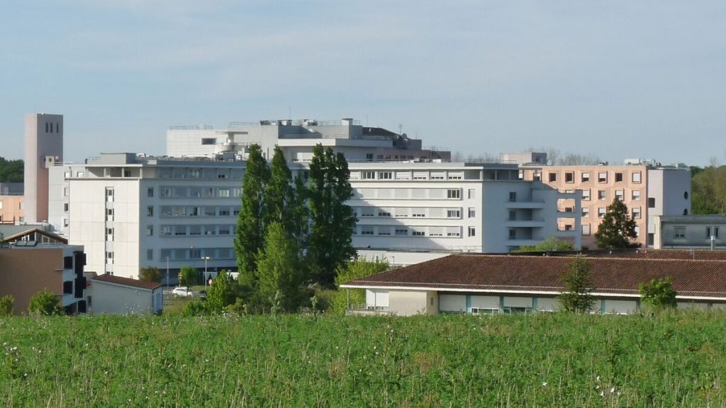 « Il n’était pas à l’agonie » : une plainte déposée pour « homicide volontaire » après le décès d’un patient à Angoulême