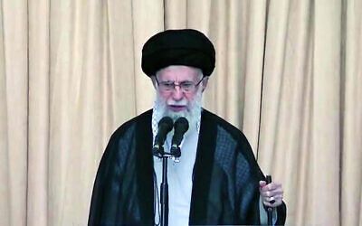 Le compte Hebrew X de Khamenei suspendu après des menaces contre Israël