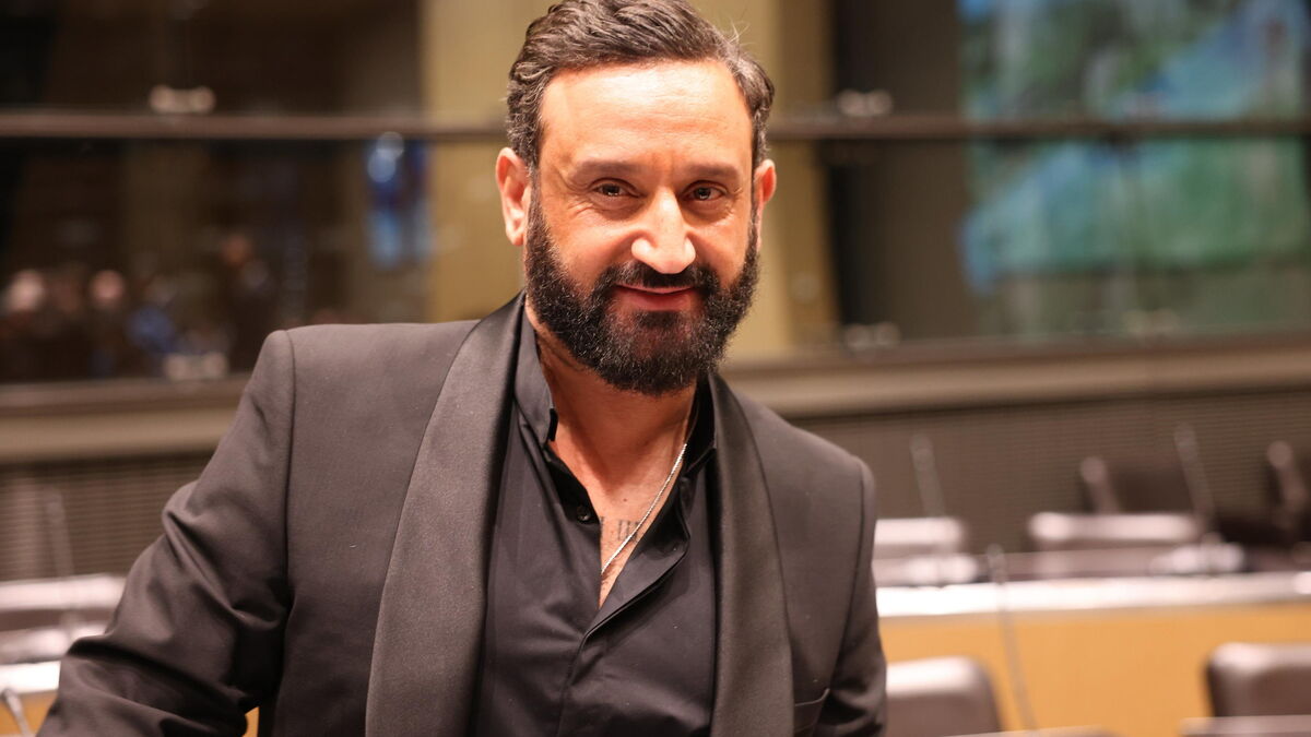 Départ de Cyril Hanouna : réunion de crise et panique chez Canal+