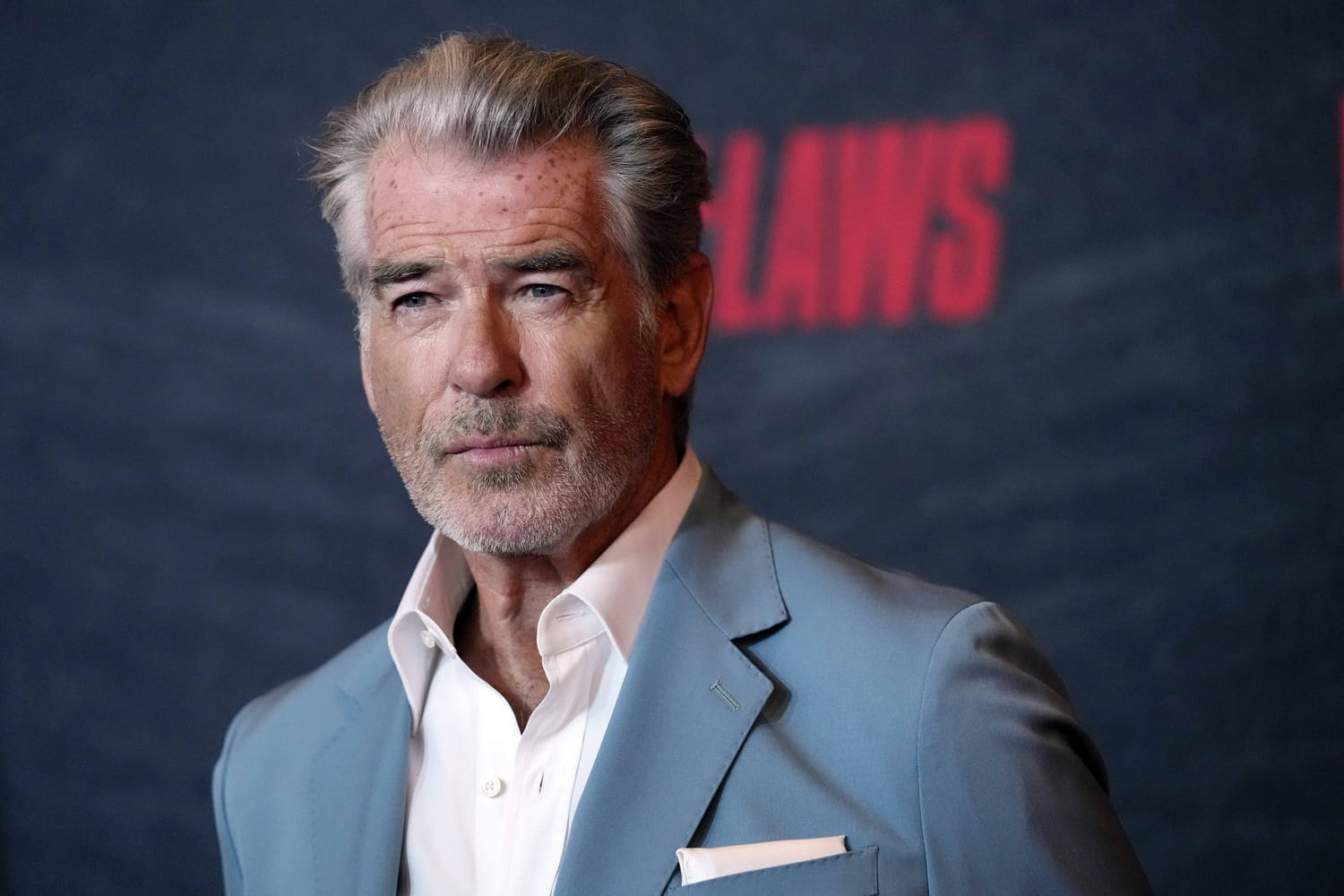 Pierce Brosnan « choqué » par la façon dont il a été licencié en faveur de Daniel Craig