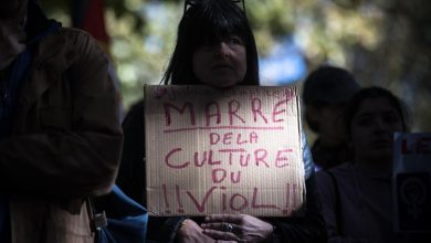 Pour dénoncer les violences sexuelles, des dizaines de manifestations devant les palais de justice en France