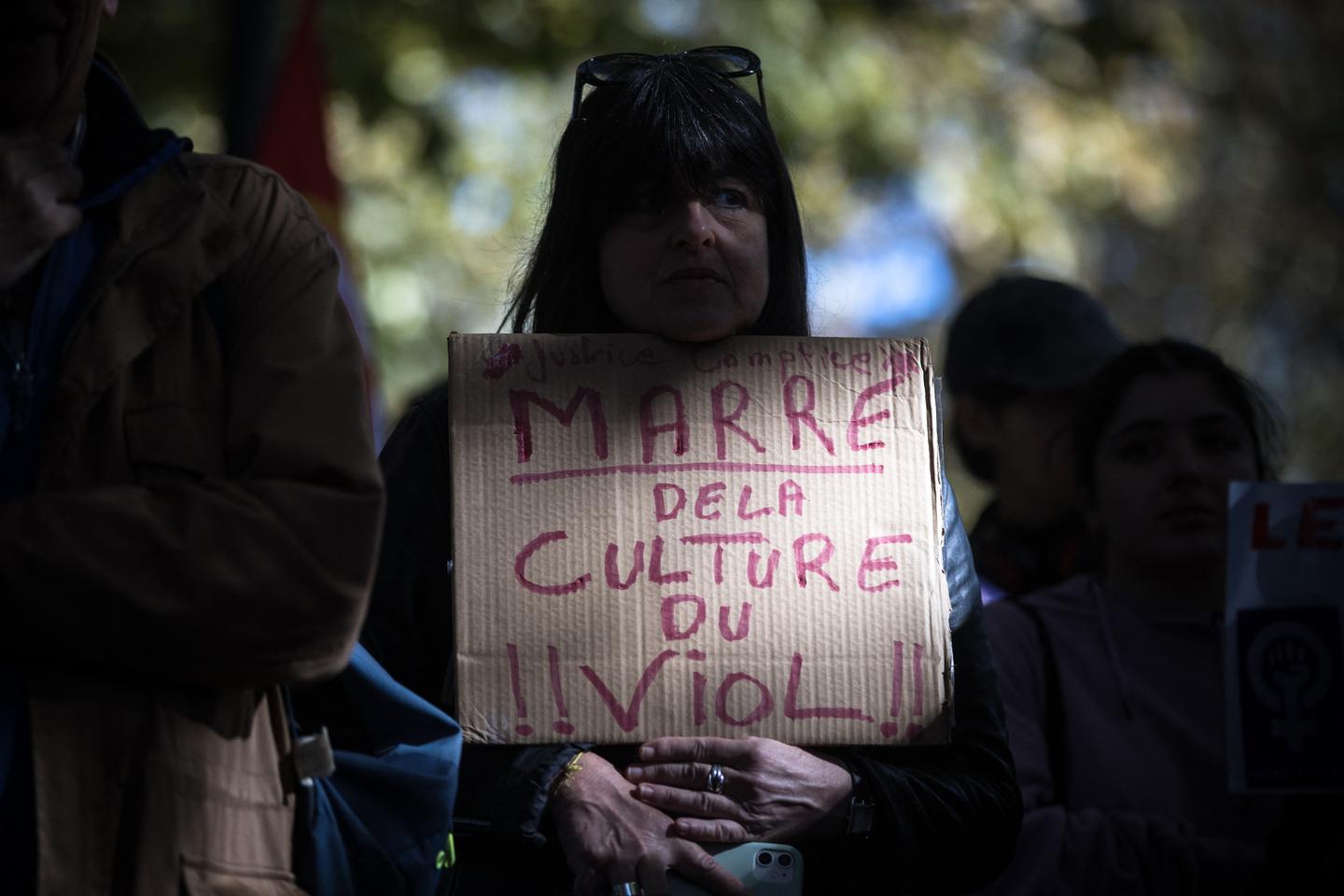 Pour dénoncer les violences sexuelles, des dizaines de manifestations devant les palais de justice en France