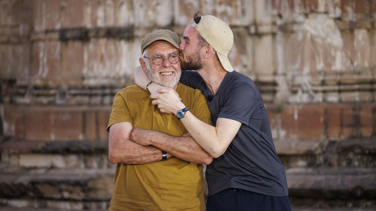 « Pékin Express » : Jean-Claude et Axel sacrés vainqueurs en Inde après un coup de théâtre