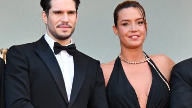 Adèle Exarchopoulos officialise enfin son histoire d’amour avec François Civil, « quelqu’un de bien »