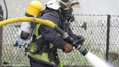 L’explosion de bouteilles de gaz blesse des pompiers