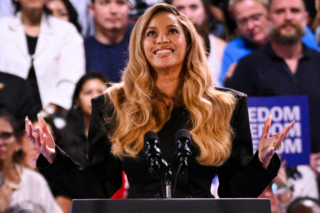 Vidéo. En images : Beyoncé s’affiche aux côtés de Kamala Harris – Le Monde