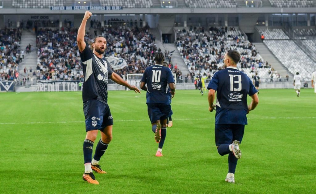 Rien n’arrêtera Andy Carroll ! – N2 – D8 – Bordeaux-Avranches (1-0)