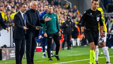 José Mourinho prend l’avantage devant Clément Turpin – C3 – J3 – Fenerbahçe-Manchester United (1-1)