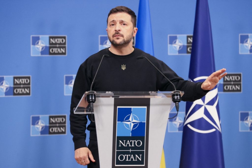 Guerre en Ukraine : Volodymyr Zelensky fait marche arrière et assure qu’il ne demande pas d’armes nucléaires à l’Occident – 22/10/2024 à 14:44