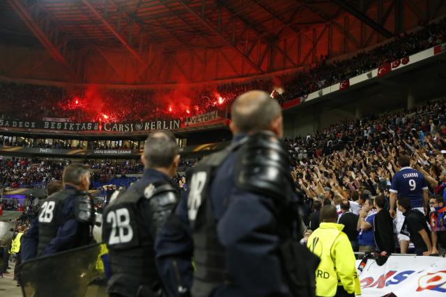 « Êtes-vous prêts, ultras lyonnais ? », OL-Besiktas, un match sous très haute tension