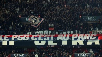 le stand d’Auteuil partiellement fermé