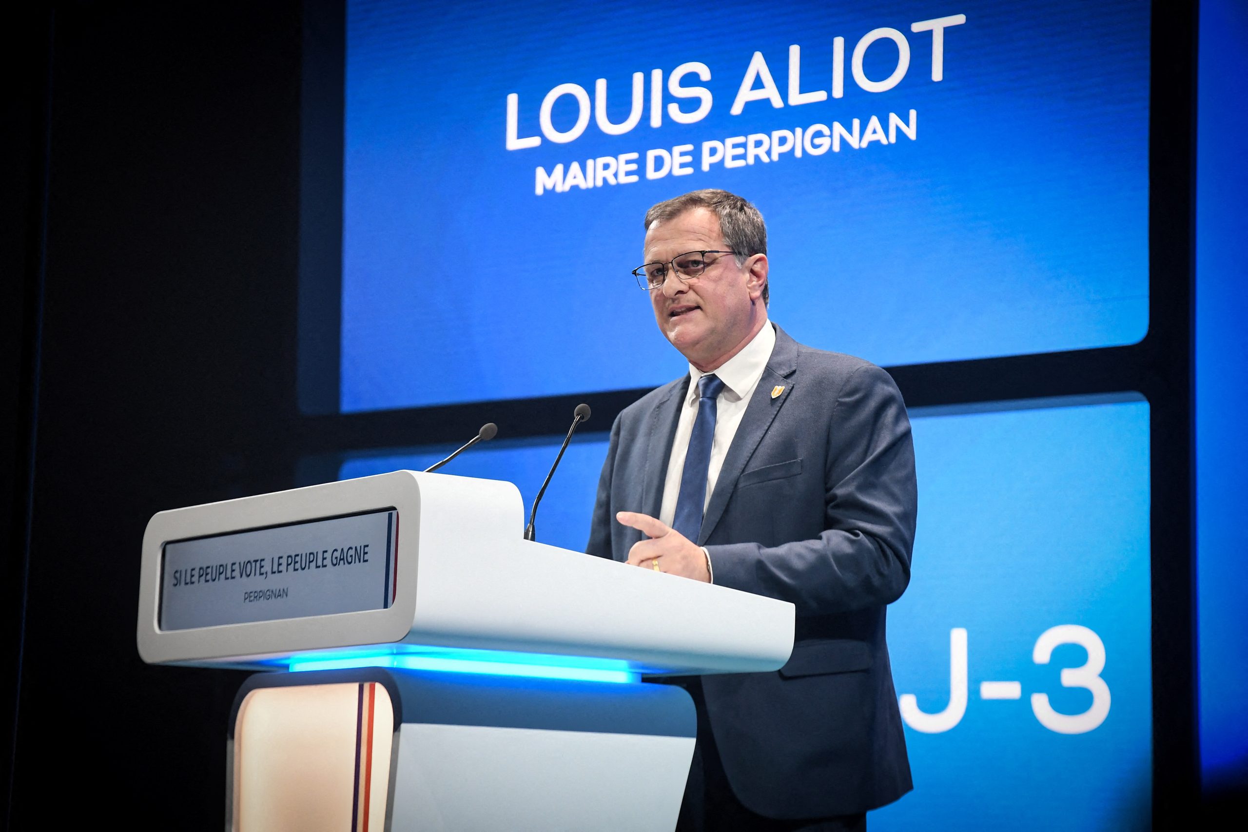 Procès RN : Louis Aliot en grande difficulté devant le tribunal