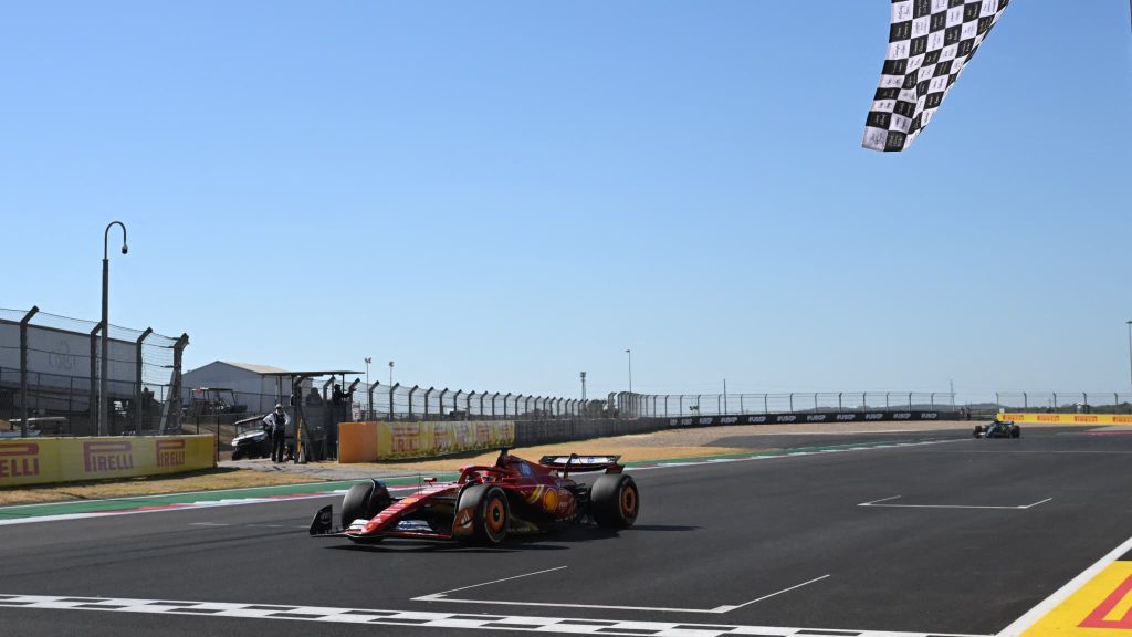 Victoire de Leclerc, Verstappen profite d’un penalty de Norris pour terminer sur le podium