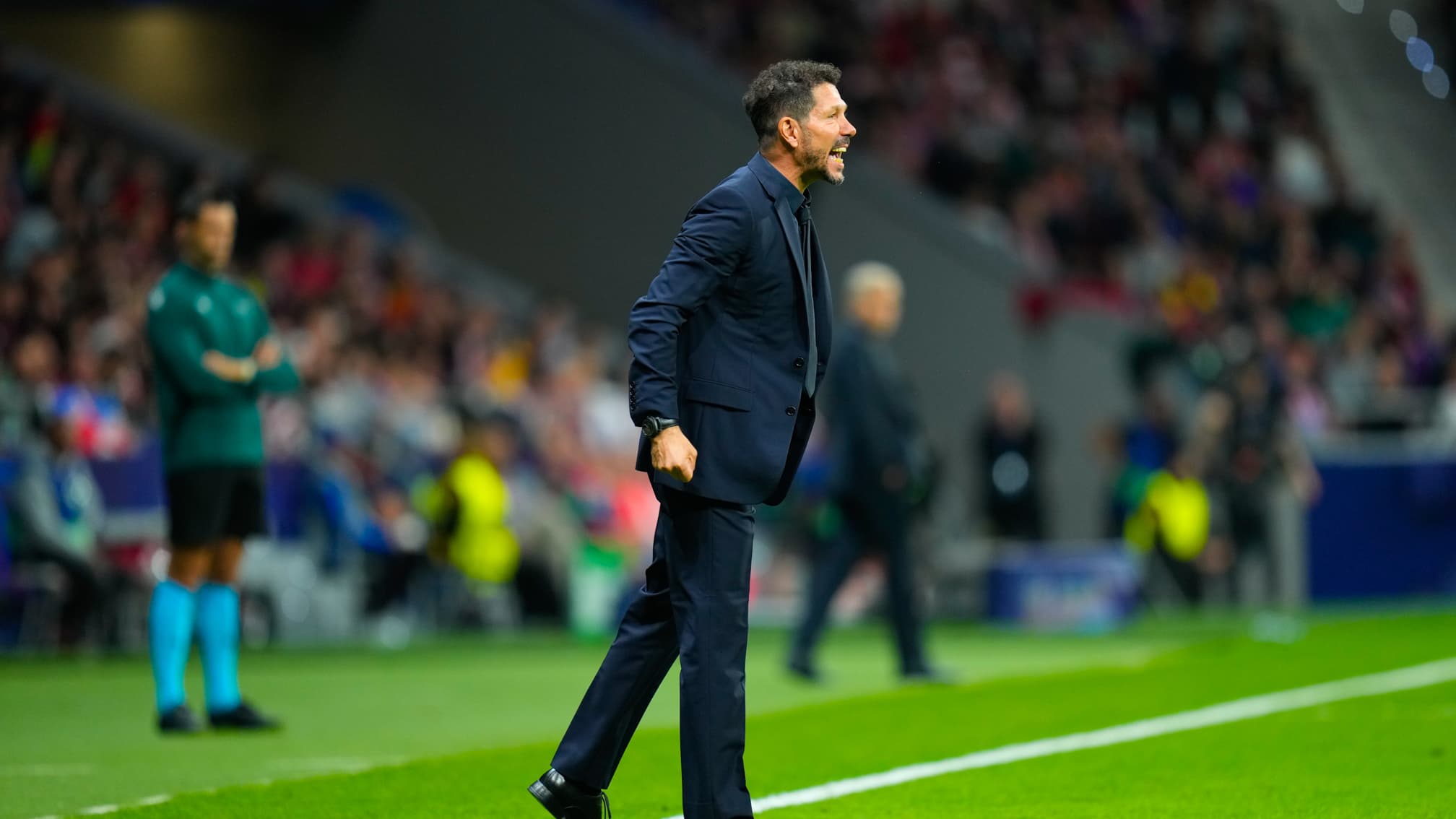 « un grand entraîneur », Simeone fait l’éloge de Genesio