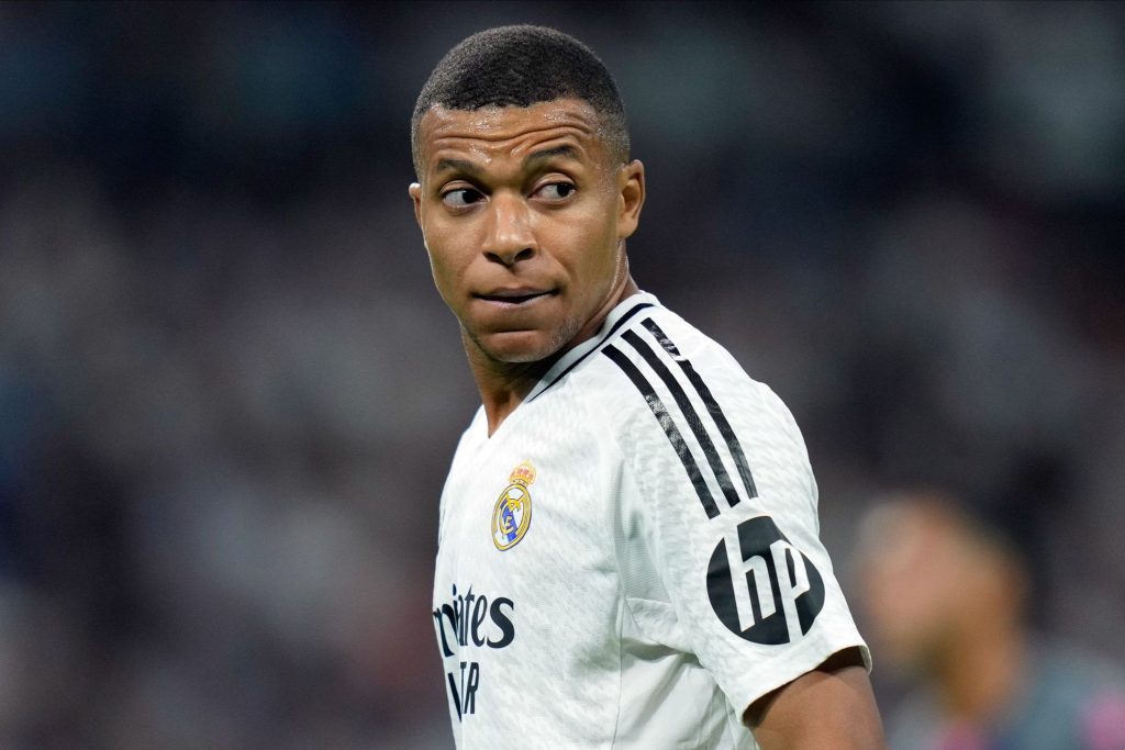 Mbappé – Vinicius Jr : Le vestiaire du Real Madrid a choisi son camp !