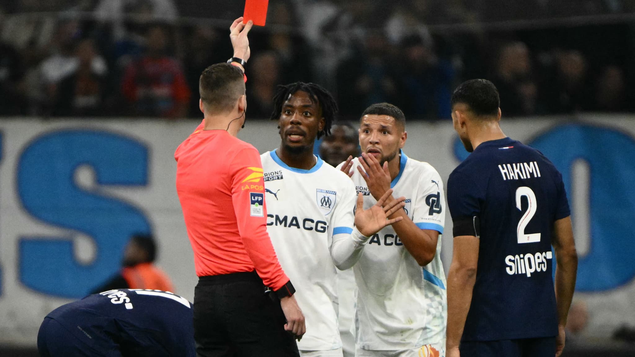 les justifications de l’arbitre pour le carton rouge controversé d’Amine Harit