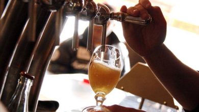 « Les gens ne vont plus en boire » : à l’annonce d’une éventuelle nouvelle taxe sur la bière, les brasseurs s’alarment