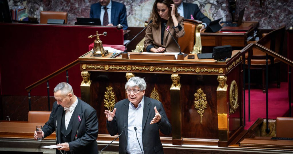 A l’Assemblée, les insoumis siègent comme des images – Libération