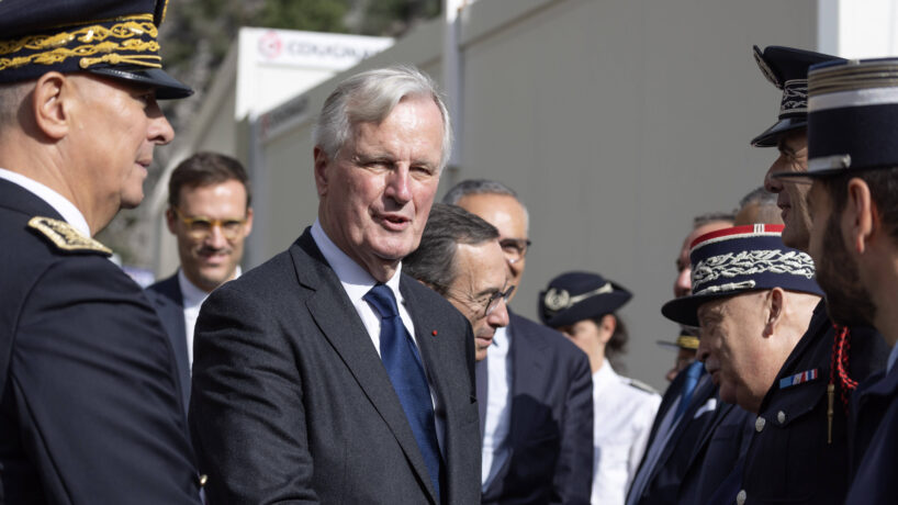 Enquête : l’impopularité de Michel Barnier augmente, celle d’Emmanuel Macron atteint des sommets