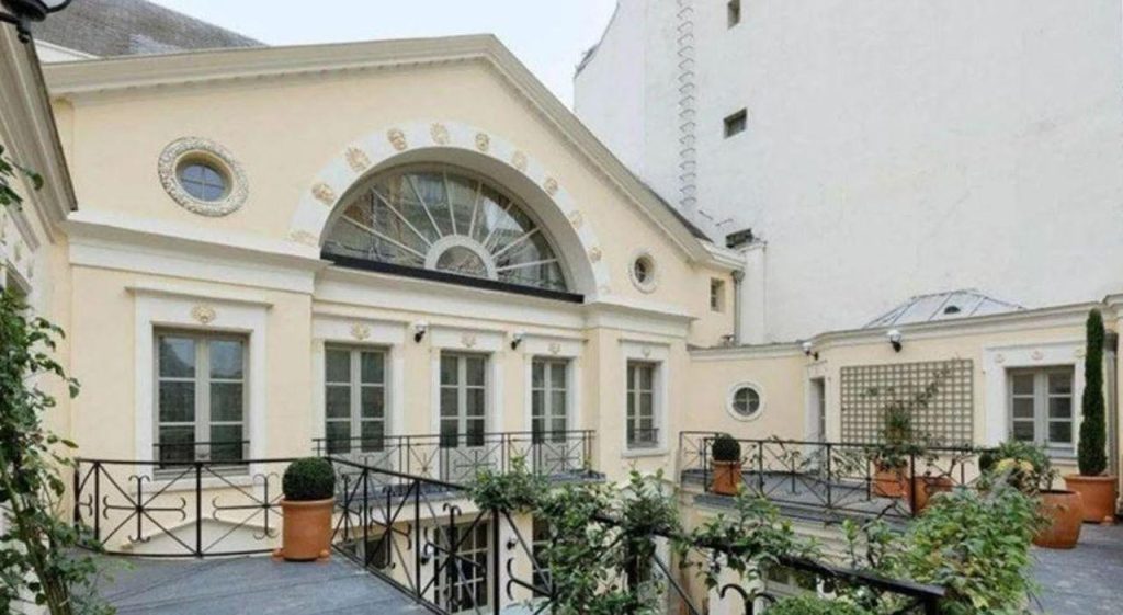 Ces travaux risquent de faire baisser le prix de l’hôtel particulier de Gérard Depardieu