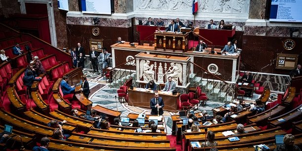 contre l’avis du gouvernement, les députés approuvent un rétablissement de la CVAE