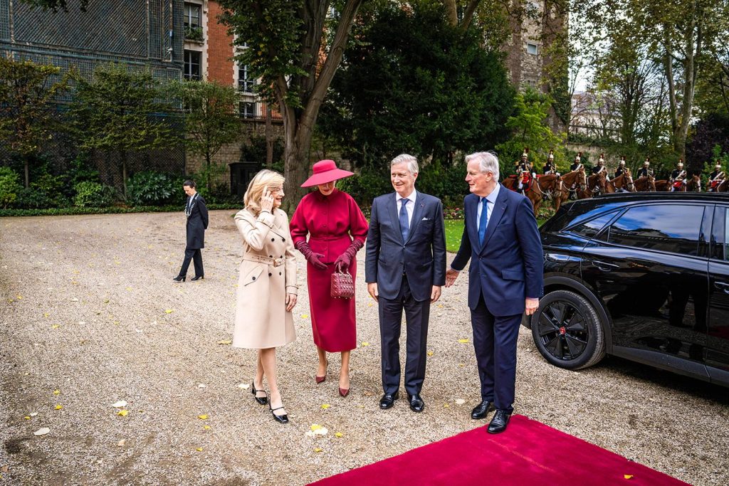 Le Roi des Belges à Matignon sera peut-être un détail pour vous…