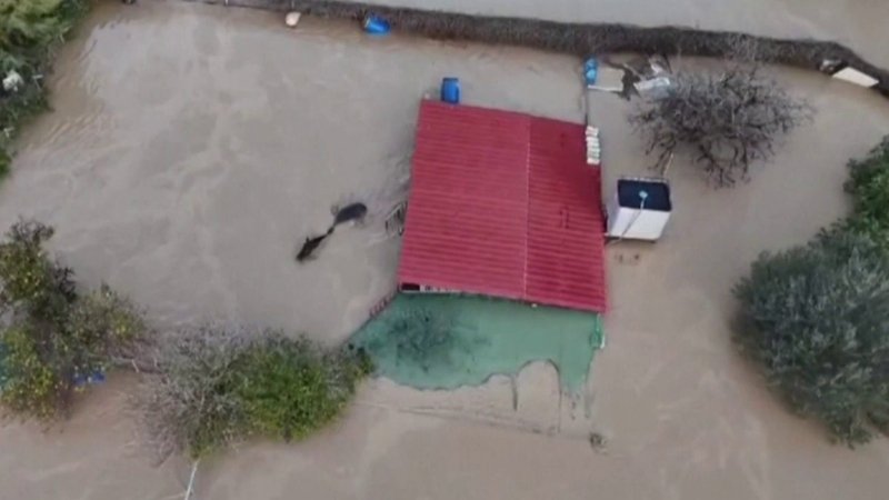 Espagne : 72 morts coincés par les eaux en replay