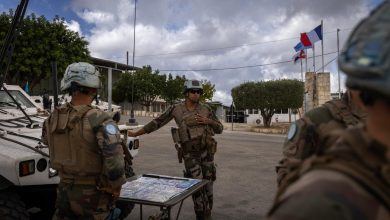 Au sud du Liban, les casques bleus pris en tenaille