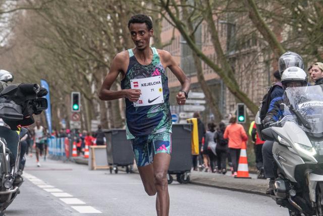 Record du monde de semi-marathon pour l’Éthiopien Yomif Kejelcha à Valence