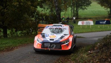 Ott Tänak remporte le Rallye d’Europe Centrale devant Elfyn Evans et Thierry Neuville, qui reste leader avant la dernière manche au Japon