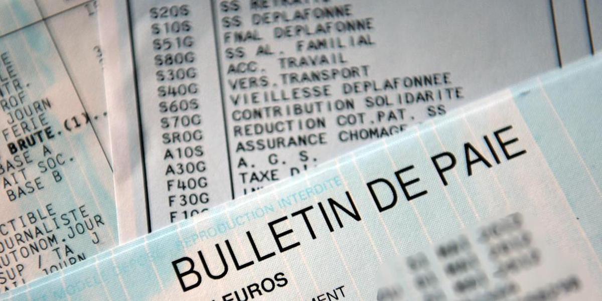 Salaire minimum, pneus hiver, prix de l’essence… Ce qui change à partir du 1er novembre 2024