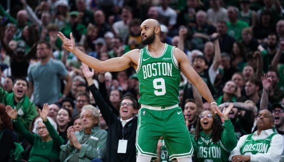 Les Celtics fêtent leur titre en humiliant les Knicks ! • Basket-ball américain