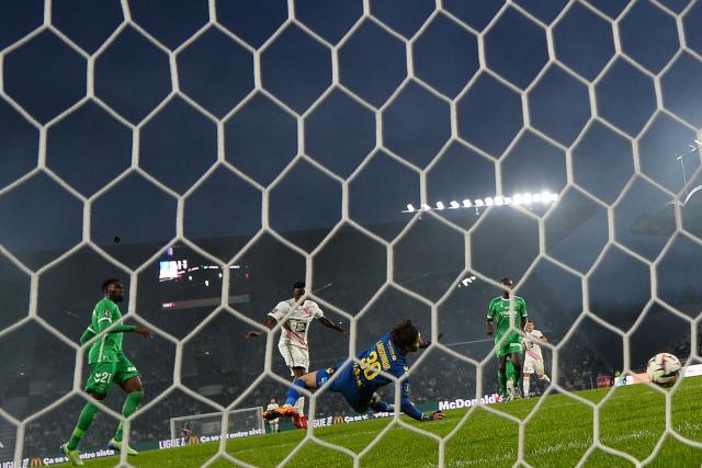 Ligue 1 : Des chants homophobes dénoncés lors d’Angers – Saint-Étienne – L’Équipe