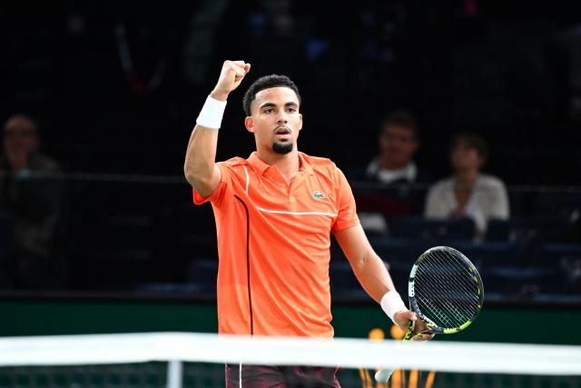 Arthur Fils a su rester fort pour résister à Jan-Lennard Struff au Rolex Paris Masters (Tennis)