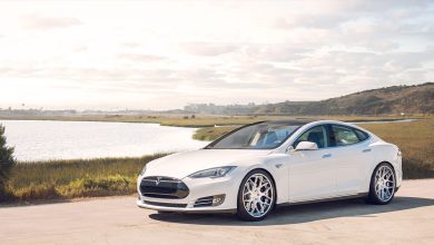 Les clients de Tesla protestent contre Elon Musk avec un autocollant !