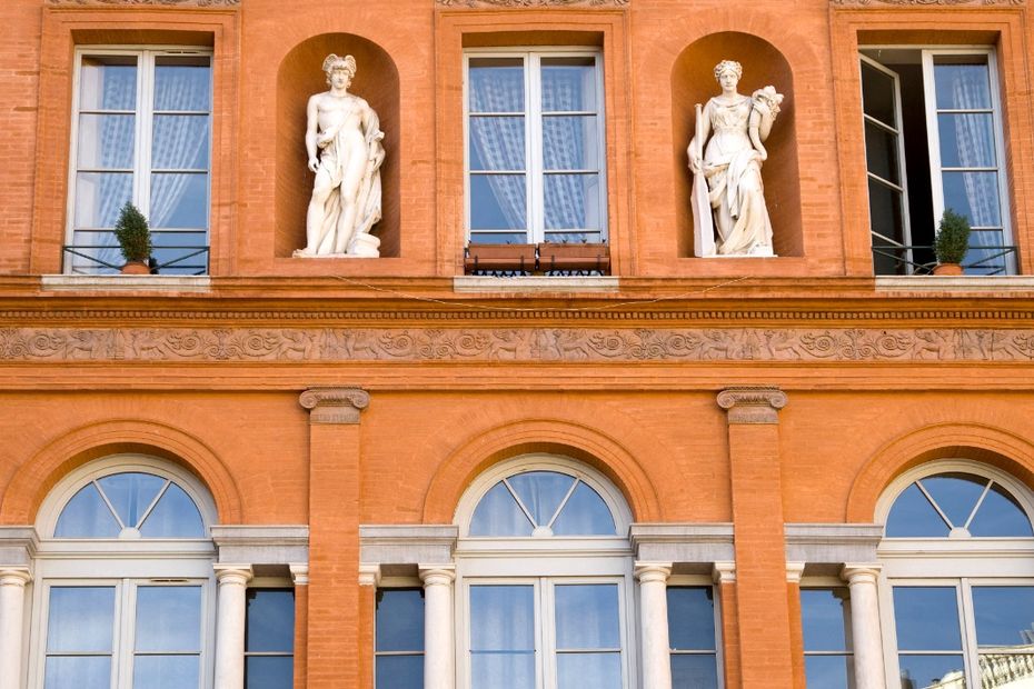 Parmi les villes incontournables au monde, cette ville française se classe première et est connue pour sa couleur